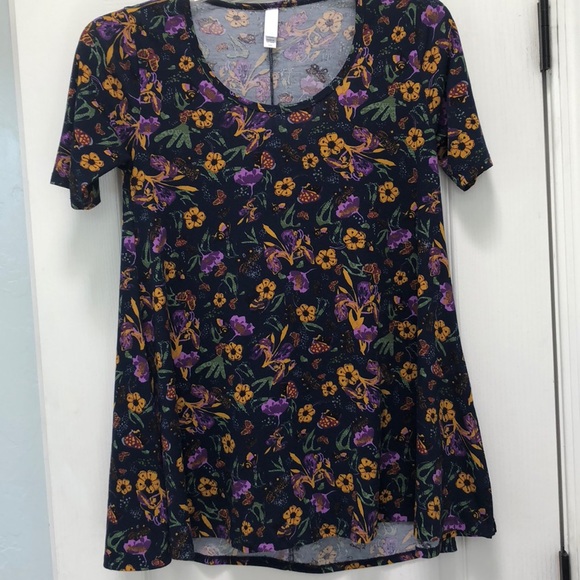 Lularoe Perfect T - Picture 1 of 5